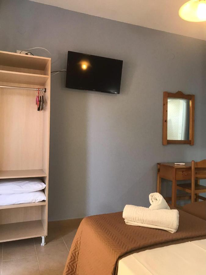 Tasos Rooms Prínos 外观 照片